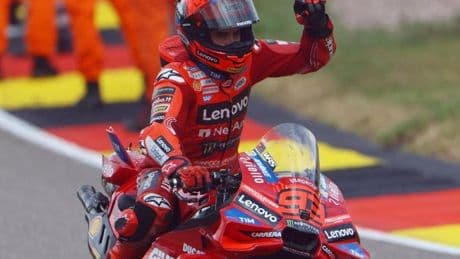 Marc Márquez, al acecho de Rossi por ser la 'cabra' de MotoGP