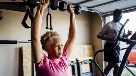 Schlank durch Sport: Was verbrennt wirklich mehr Fett?