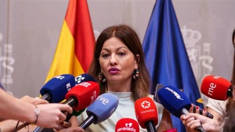 Baleares responde a la ministra Rego: "Debería mirar la definición de racismo y aplicársela a sí misma"