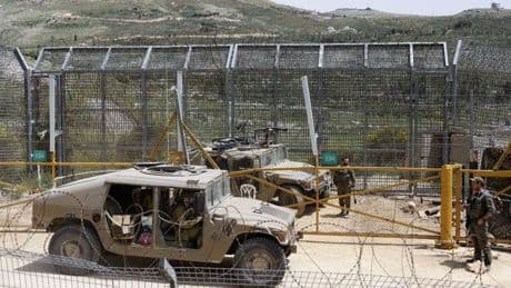 İsrail, Golan Tepeleri'nden bir grubun Suriye içlerine girdiğini açıkladı