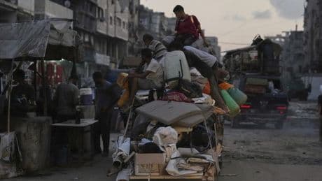 Israel intensifica sus ataques contra Ciudad de Gaza y 10 personas más mueren de inanición