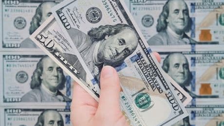Doları olanlar dikkat! Dev bankadan Fed için sürpriz faiz indirimi tahmini