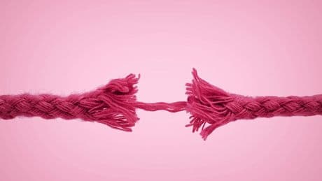 3 Reasons Why You ‘Shut Down’ In Relationships, By A Psychologist