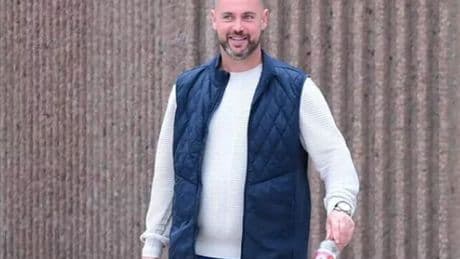 Twisted fraudster faked mum's death to scam girlfriend out £15,000