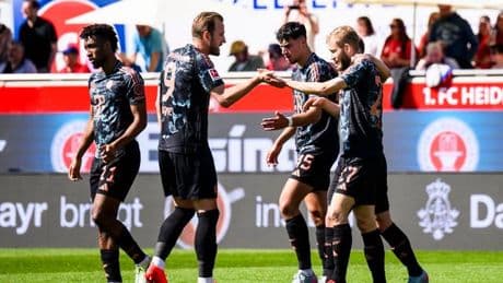Fußball-Bundesliga: Bayern mit Kantersieg nach Champions-League-Frust