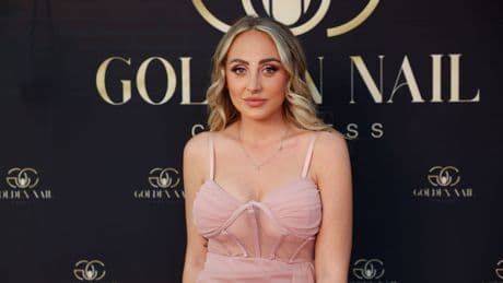 Rocío Flores levanta el veto que impuso para su vuelta a Telecinco: así será su entrevista más dura