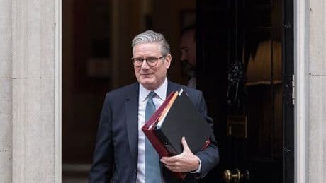Keir Starmer drops two massive clue Labour are panicking about Reform UK