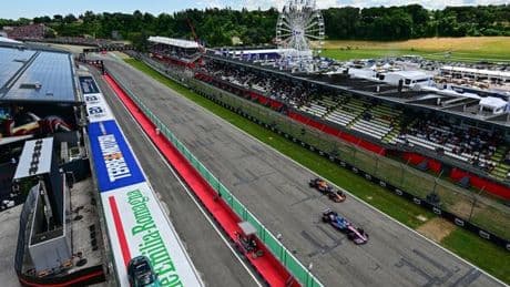 F1 star sends stern message to rival driver's fans after grim social media abuse