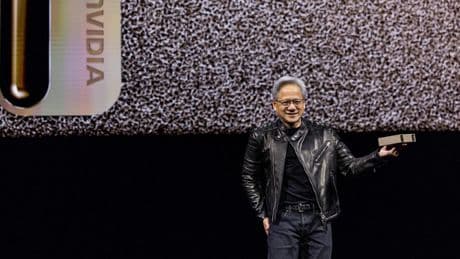 La obligada ambigüedad del CEO Nvidia con Trump: critica los límites a la venta de chips a China, pero alaba su audacia