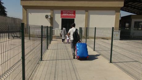 Suriye'ye pasaport ile geçiş dönemi başladı