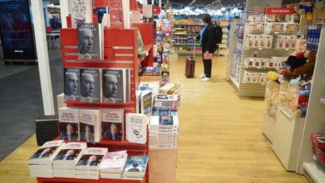 Mais pourquoi les politiques publient tous des livres ?