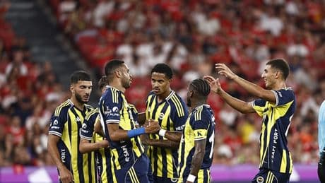 TRANSFER HABERİ - Fenerbahçe'nin yıldızına astronomik teklif!