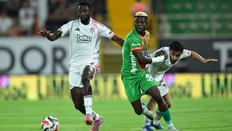 Beşiktaş'a Wilfred Ndidi'den kötü haber