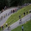 Live Tour | Roglic solo vooruit in afdaling, wachten op duel Pogacar-Vingegaard