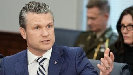 « Signalgate » : Pete Hegseth, secrétaire à la défense américain, a partagé des informations militaires avec son épouse, son frère et son avocat