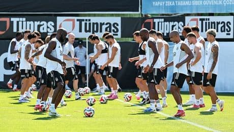 Beşiktaş'ın Avrupa kadrosu belli oldu! 4 isim listede yok