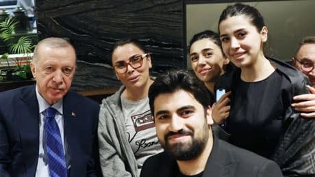 Başkan Erdoğan'dan gençlere sürpriz ziyaret