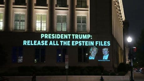 USA: Brisantes Video aufgetaucht – Streicht die US-Regierung Namen von Republikanern aus Epstein-Akten?
