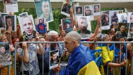 En direct, guerre en Ukraine : plus de 40 pays de l’OSCE demandent une enquête indépendante sur la torture des prisonniers ukrainiens en Russie