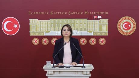 Çırak, kursiyer ve stajyerlere uzun vadeli sigorta hakkı teklifi Meclise sunuldu