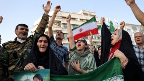 L’Iran indique qu’il utilisera de nouveaux missiles en cas d’attaque israélienne