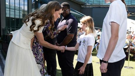 «Respire profondément» : à Wimbledon, les conseils d’une fillette à Kate Middleton pour surmonter le stress