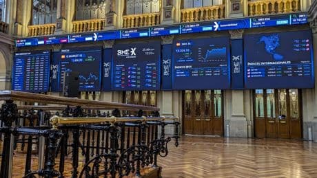 El Ibex 35 sube un 3,38% en su segunda semana al alza y recupera niveles previos a los aranceles recíprocos de Trump