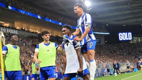 Alberto Costa brilla, super assist all'esordio: tris del Porto al Guimaraes!