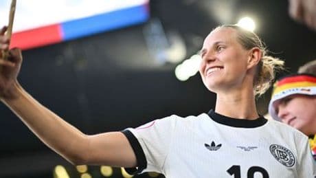 Klara Bühl bei der Fußball-EM 2025: Die zwei Gesichter der DFB-Stürmerin