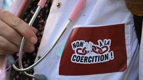 Déserts médicaux : l’imbroglio autour de la régulation des médecins se poursuit au Sénat