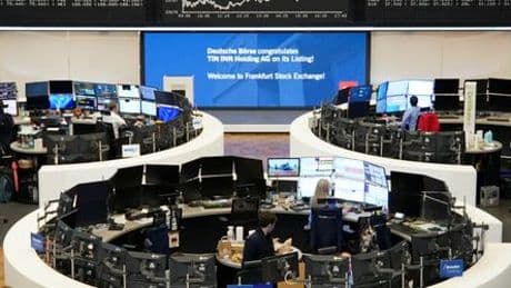 Dax: Deutscher Leitindex überschreitet erstmals 24.000 Punkte