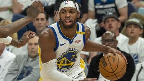 Zonder sterspeler Curry verliezen Warriors tweede duel met Timberwolves in play-offs NBA