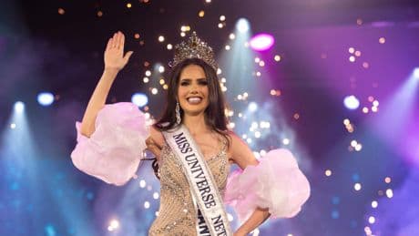 Nathalie Mogbelzada (27) uit Noord-Holland verkozen tot Miss Universe Nederland