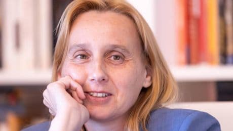 La escritora Noemí Trujillo se confiesa con 'fantasmas literarios': "Mi cáncer se coló en la conversación ficticia"