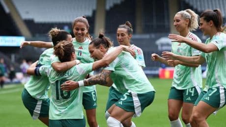 Grupo B: El último baile de Linari y Girelli con Italia y Kika Nazareth llega a tiempo