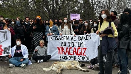 Hacettepe Üniversitesi öğrencilere soruşturma açmaya devam ediyor: “Dayanışmamız baki, mücadelemiz kararlı”