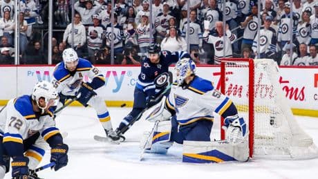 What went wrong for Blues in chaotic final seconds of third period in heartbreaking playoff loss to Jets