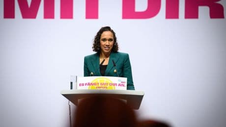 Mitgliederbefragung: FDP startet nach Wahldebakel inhaltliche Neuaufstellung