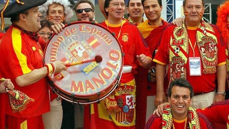 Manolo, el bombo de la España que no triunfaba