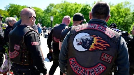 Ultranationaliste et proche de Poutine, le club de motards «Les Loups de la nuit» a planté son drapeau en Corse