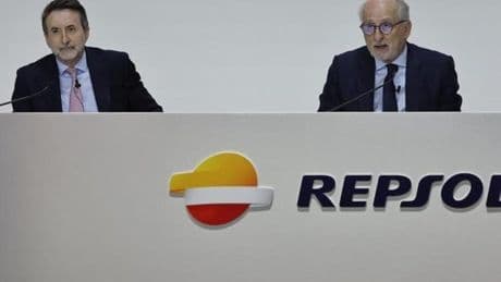 Repsol gana un 60% menos en el primer semestre por la caída del petróleo y por el apagón