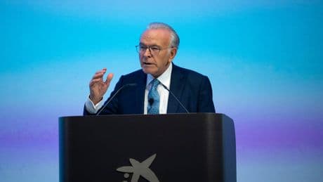 La Fundación La Caixa quiere invertir 4.000 millones hasta 2030 y pide a Criteria que actúe de manera “coordinada”