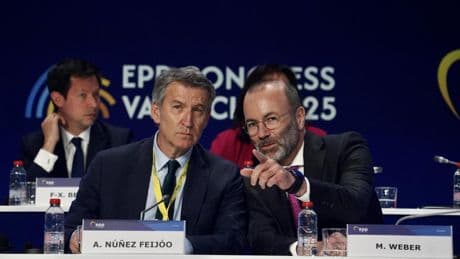 El PP hará coincidir en julio el informe de la UE sobre el Estado de derecho con una campaña contra Sánchez en Bruselas