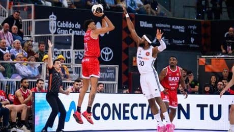 Baxi Manresa recibe a un Real Madrid 'intratable' en la lucha por entrar al playoff