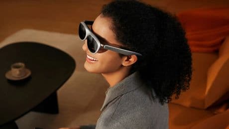 El futuro está aquí: estas gafas parecen de sol, tienen realidad aumentada, y por su precio las vas a querer