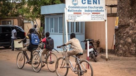 Le Burkina Faso va dissoudre la Commission électorale indépendante, jugée “budgétivore”