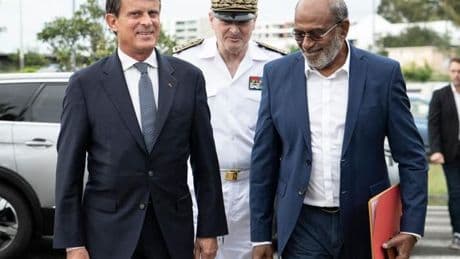 Nouvelle-Calédonie : Manuel Valls prolonge son séjour pour une nouvelle réunion avec les partisans de l’accord de Bougival sur l’avenir de l’archipel