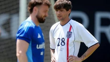 Louis Tomlinson returns to Soccer Aid as Sam becomes his boss after quitting team