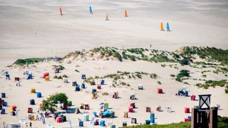 Trauung auf Nordseeinsel: Heiraten jetzt auch am Strand von Borkum möglich