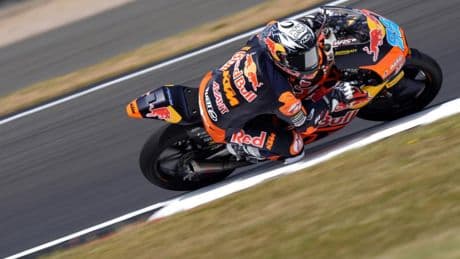 Rueda, de último a primero en Moto3